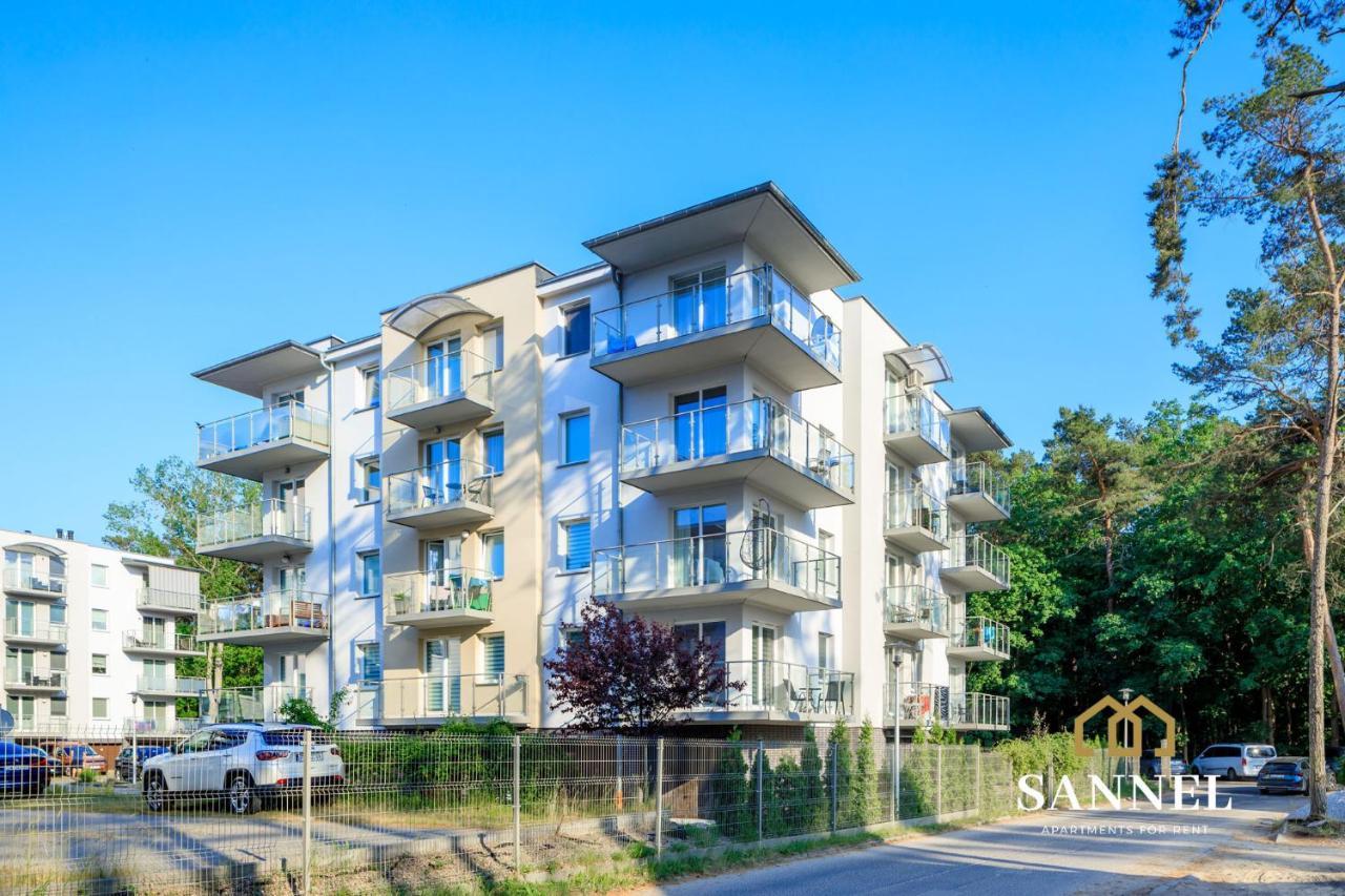Apartament Sea Tide- Lesne Tarasy Dziwnowek-Sannel Apartments For Rent Exteriör bild